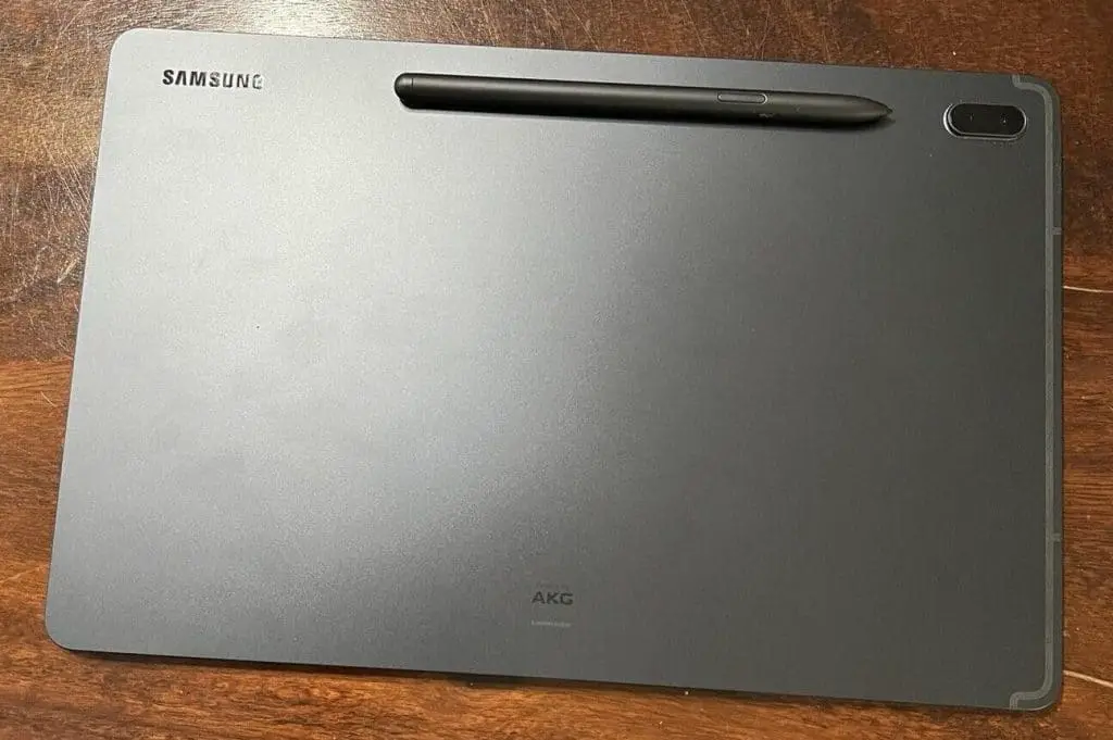 Design of Samsung Tab S7 FE