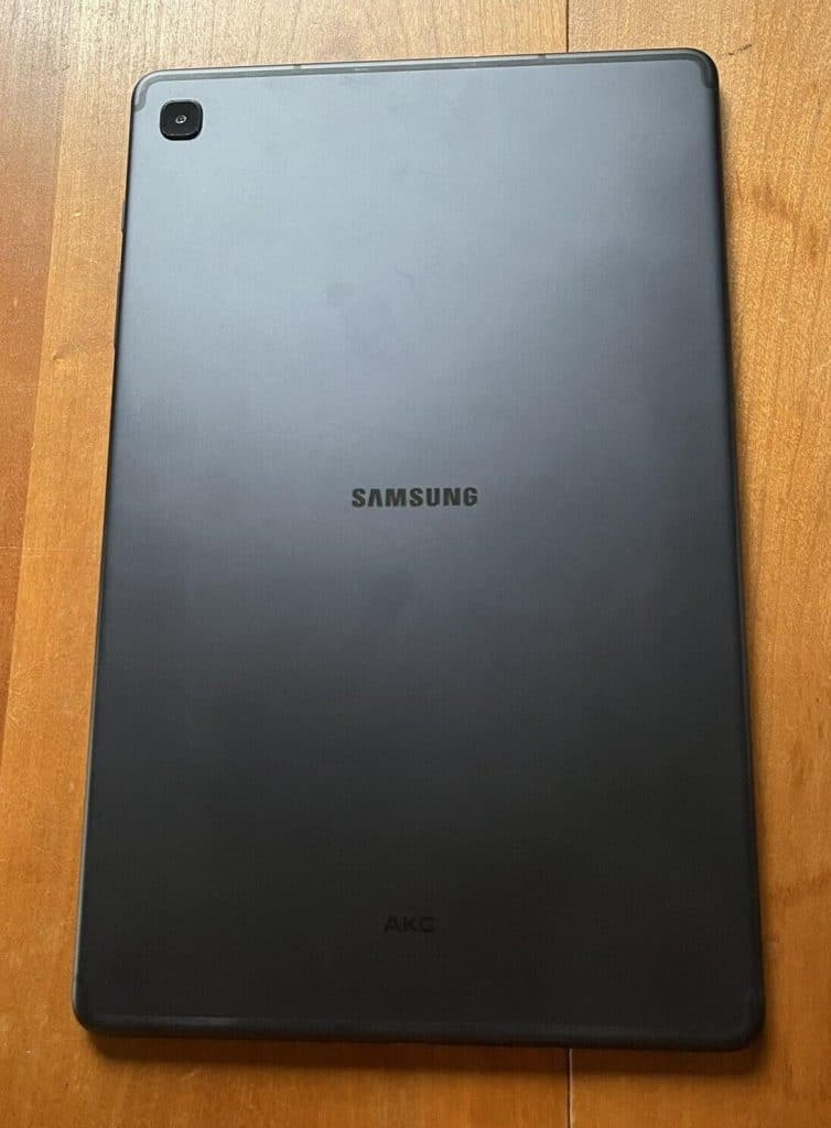 Samsung Galaxy Tab S6 Lite Design